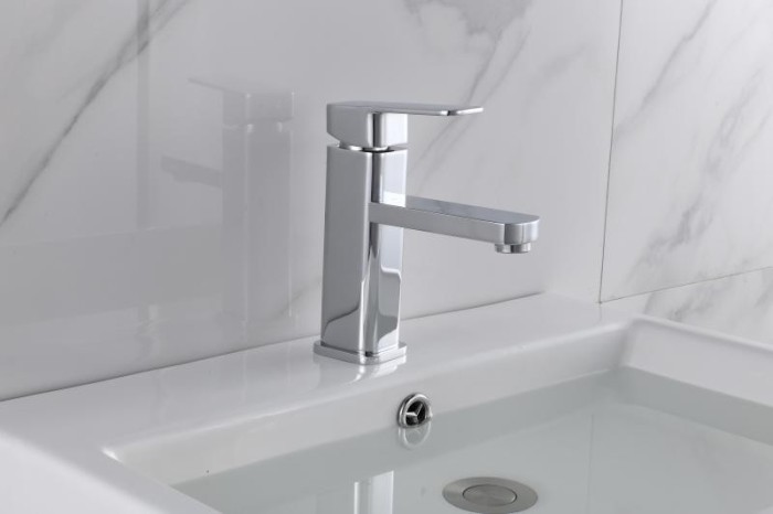 Смеситель для раковины Hansen H10001