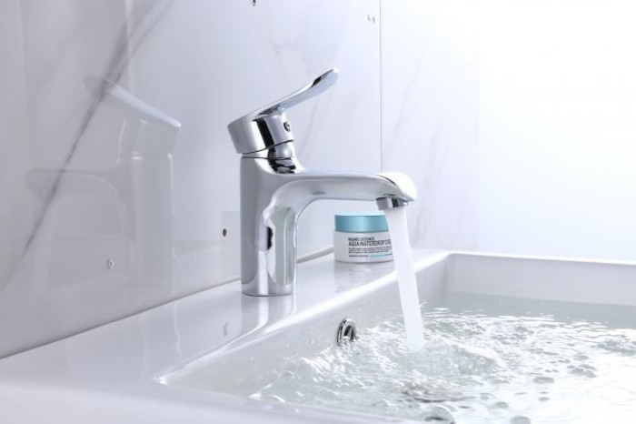 Смеситель для раковины Hansen H10003