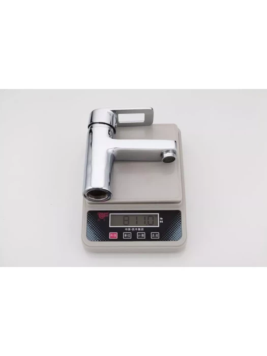 Смеситель Frud R10072 для раковины, гибкий подвод, серебристый, 1/2", аэратор