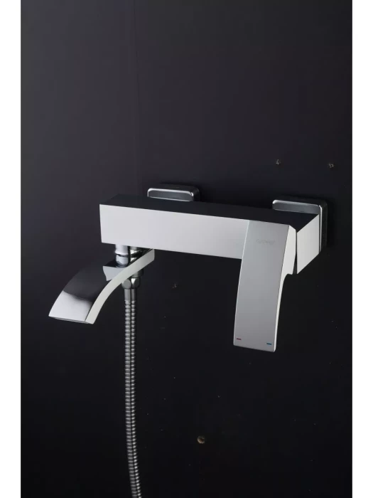 Смеситель для ванны с коротким изливом Gappo Jacob G3207-8, латунь, в белом цвете