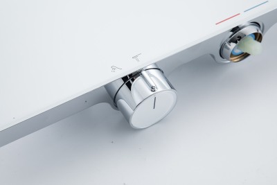 Смеситель для ванны с душевой штангой Gappo G3296-20, латунь в цвете хром