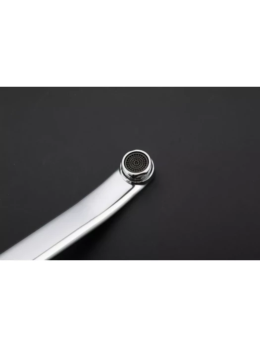 Смеситель для кухни "R49104", однорычажный, с аэратором, хром