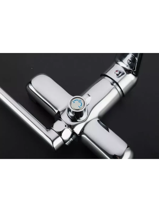 Смеситель Frud R22105, для ванны, с душевой лейкой, аэратор, хром