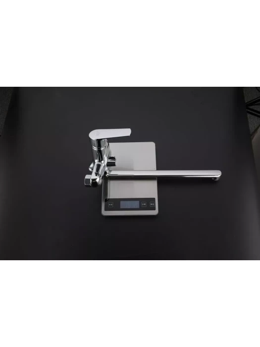 Смеситель Frud R22105, для ванны, с душевой лейкой, аэратор, хром