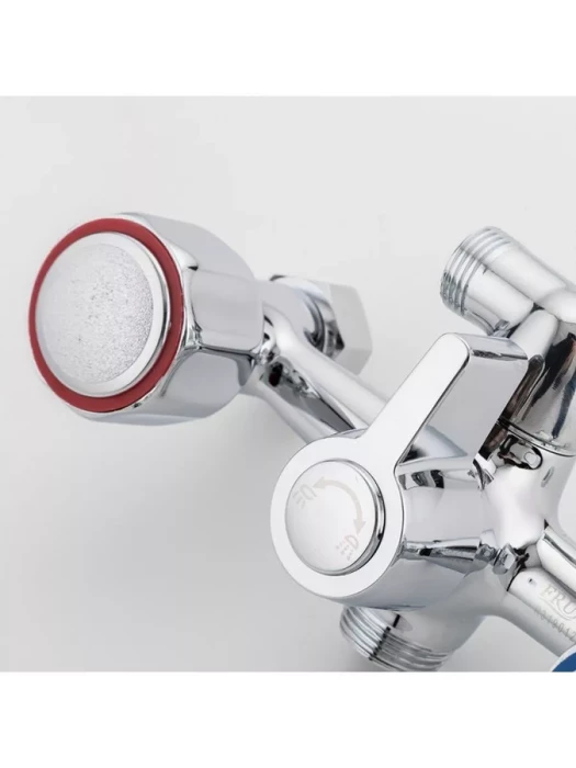 Смеситель для ванны Frud R22109 с душевой лейкой, двухвентильный, хром