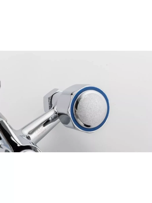 Смеситель для ванны Frud R22109 с душевой лейкой, двухвентильный, хром