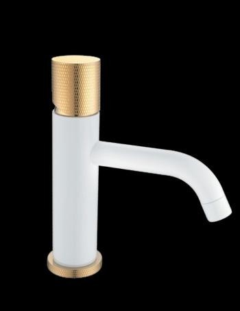 Смеситель для раковины Boheme Stick 121-W-MR